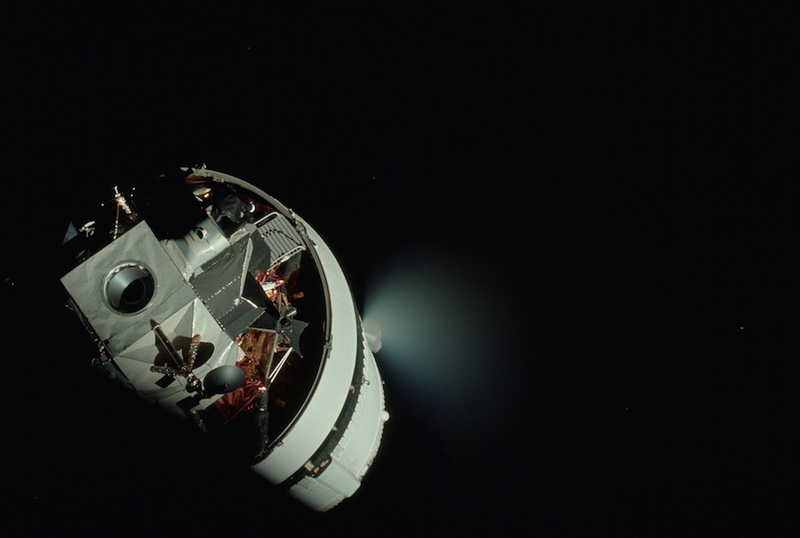 Illustration for article titled NASA Just Released 8,400+ Incredible High-Res Images From The Apollo Program